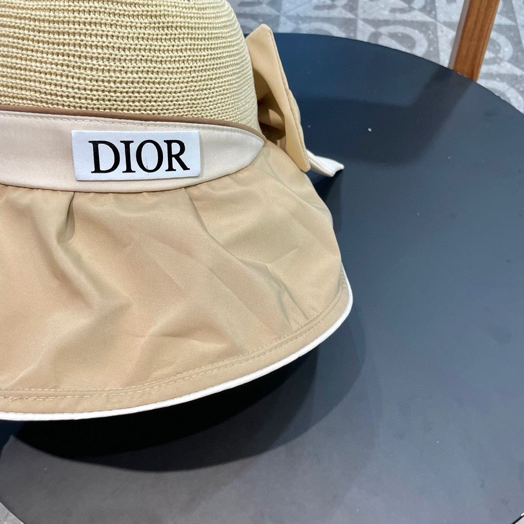 Christian Dior Caps